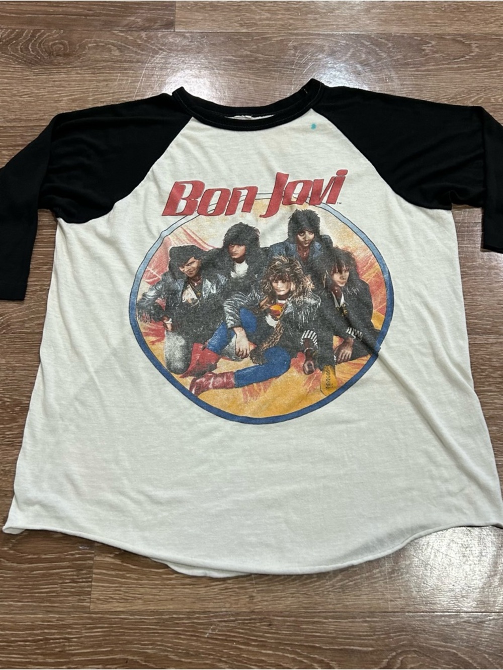 Vintage 1987 Bon Jovi Slippery When Wet World Tour Raglan T-Shirt S/M Paper Thin